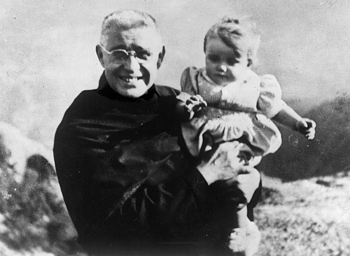 Padre Américo Penafiel